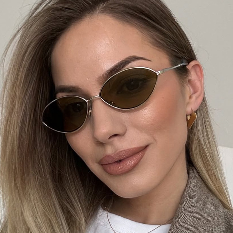 Men Fashion Vintage - Retro Cat eye Woman Sunglasses for